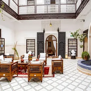 Riad Al Jana ***