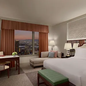 The Ritz-carlton Hotel Ōsaka