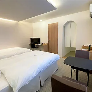 hachi-inn.hotels-in-kyoto.org/