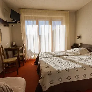 https://hotel-le-tetras.hotels-rhonealpes.com