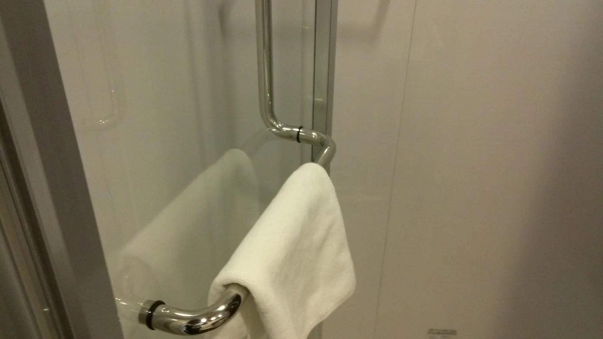 The B Shimbashi Toranomon Hotel Tokyo